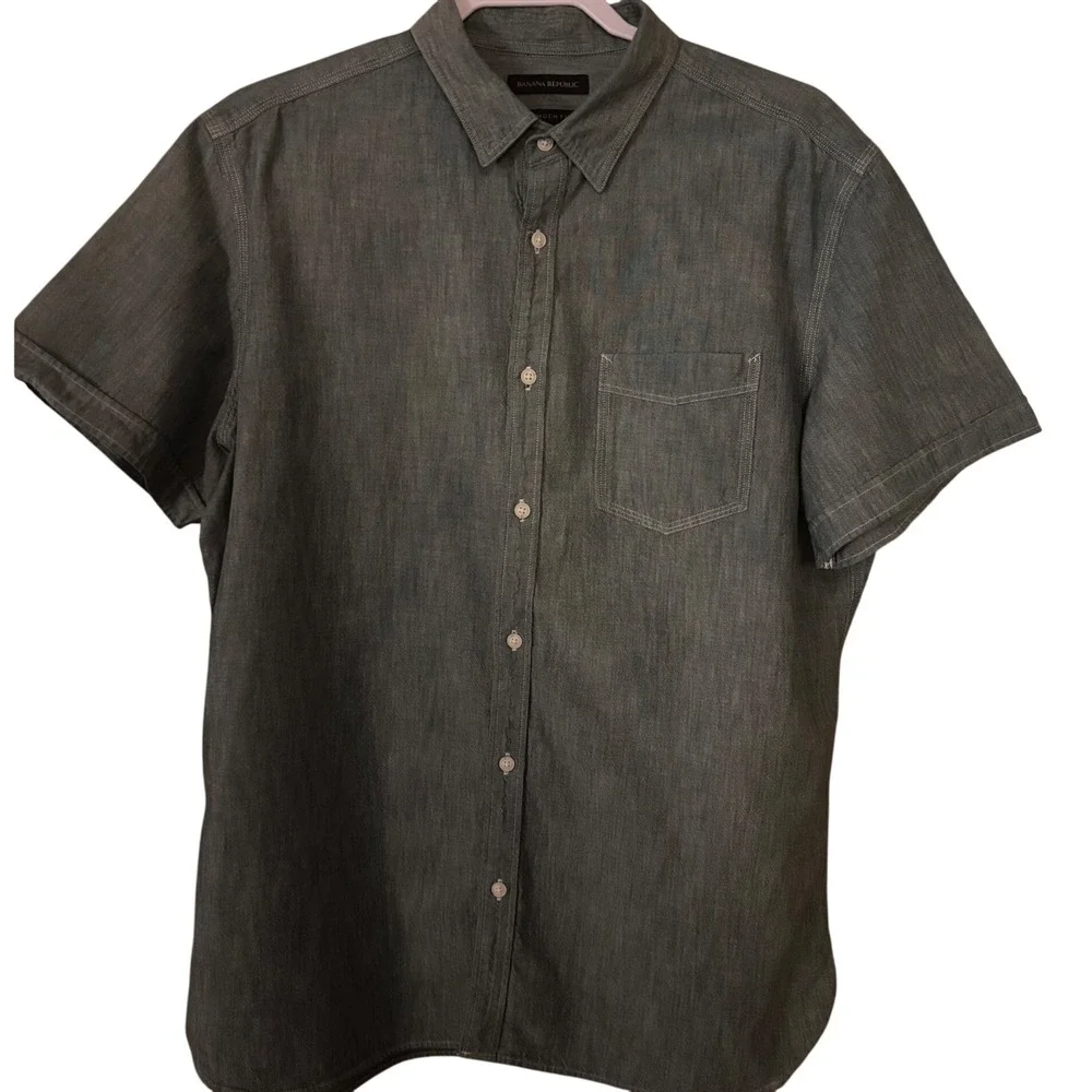 Banana Republic Camden Fit Shirt Short Sleeve Button Up XL‎ Resortwear Nice